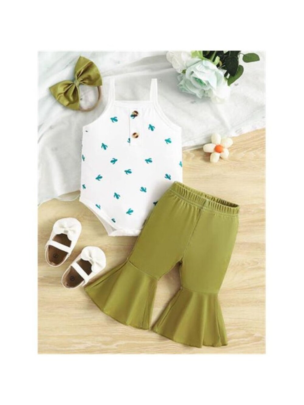 Children's Printed Bodysuit & Flare Leg Pants & Headband 3-Piece Set